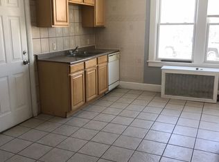 38 Summer St APT 1, Meriden, CT 06451