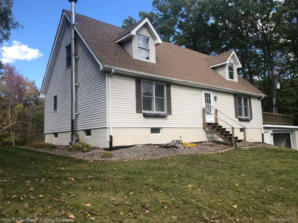 6380 Bryce Rd, North Street, MI 48049