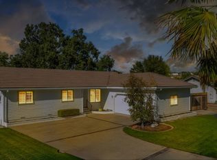 85 Saint Andrews Rd, Valley Springs, CA 95252
