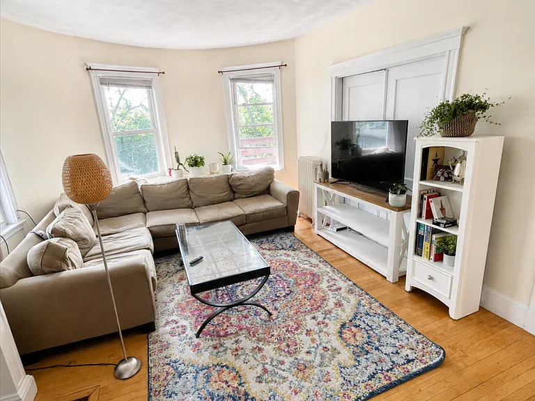201 Rawson Rd #3 — Photo 3