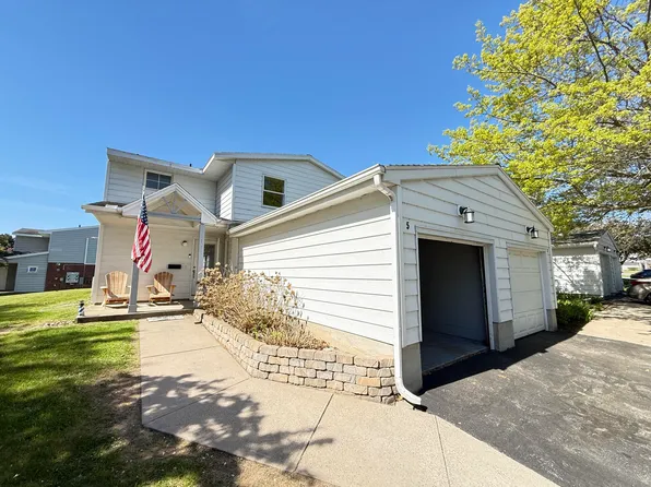 5 Massachusetts St, Plattsburgh, NY 12903
