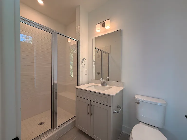 1344 Hamilton St — Photo 22
