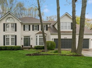 1409 Winners Cup Cir, Saint Charles, IL 60174