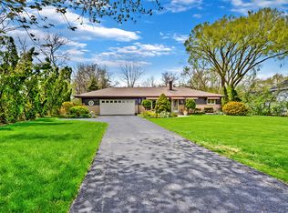 2N050 Amy Ave, Glen Ellyn, IL 60137