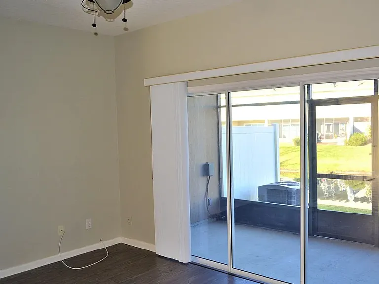13020 Sunset Lake Dr — Photo 13