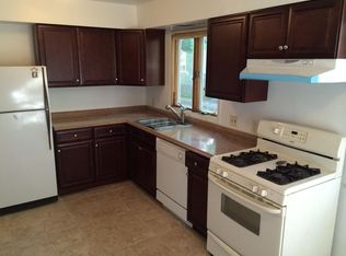 133 N Main St APT 3, Milltown, NJ 08850