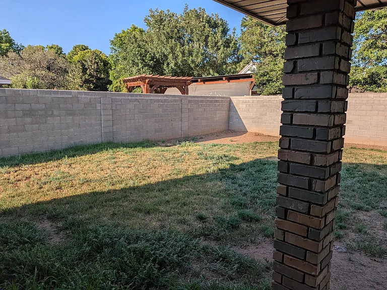 1821 Arbor Dr — Photo 9