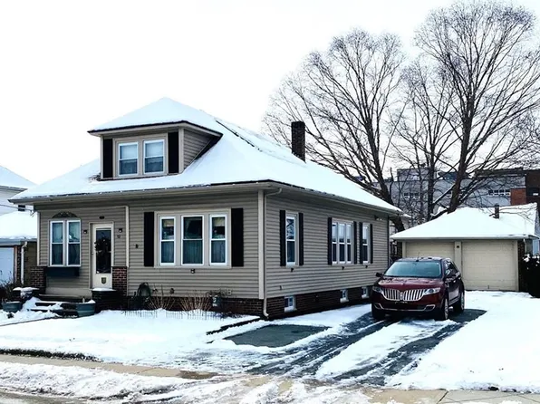 52 Legion Way, Cranston, RI 02910