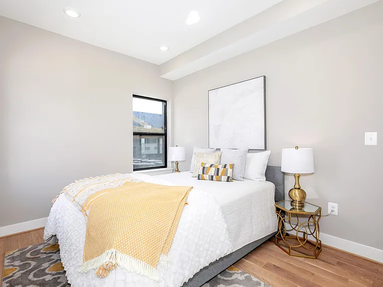 505 Kennedy St NW #1 — Photo 4