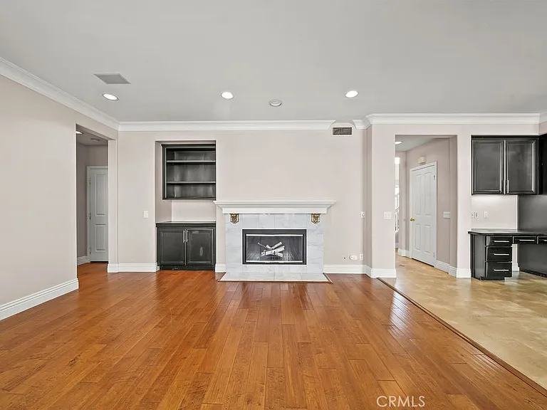 6 Petria — Photo 15
