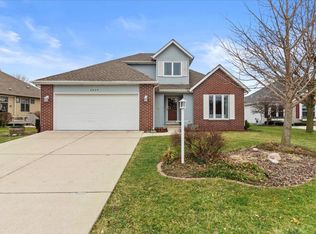 6629 Chesapeake Rd, Racine, WI 53406