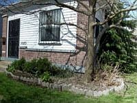 1st image of 1023 E Burnett Ave