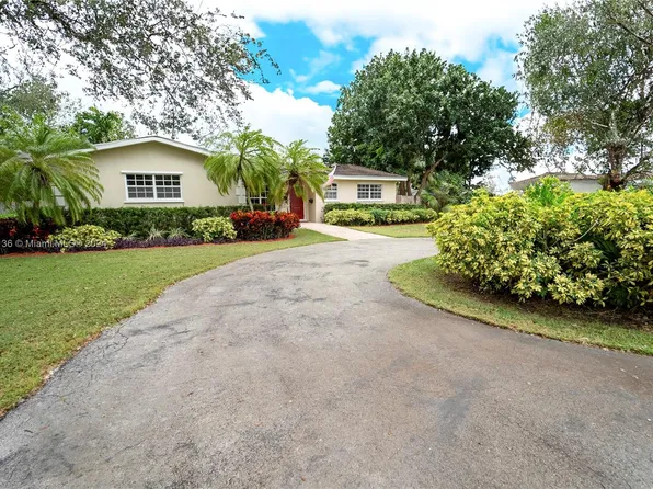 17195 SW 88th Ave, Palmetto Bay, FL 33157