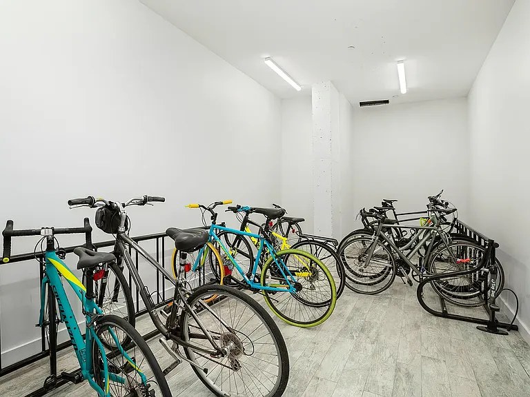 264 Pacific St #2B — Photo 9