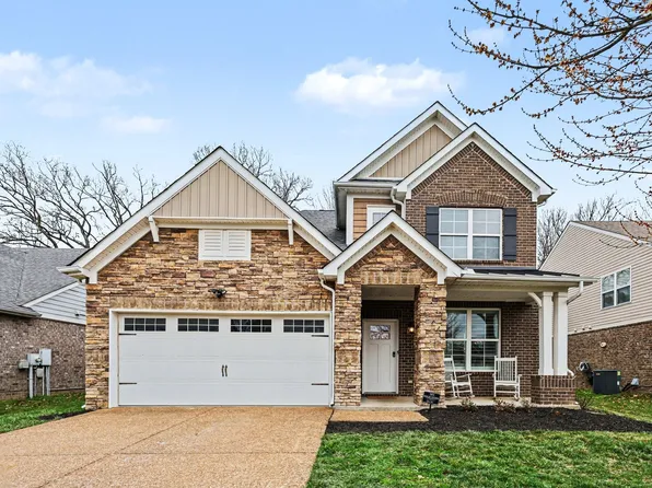 744 Bench Ln, Mount Juliet, TN 37122