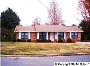 1002 Towerview St SW, Decatur, AL 35601
