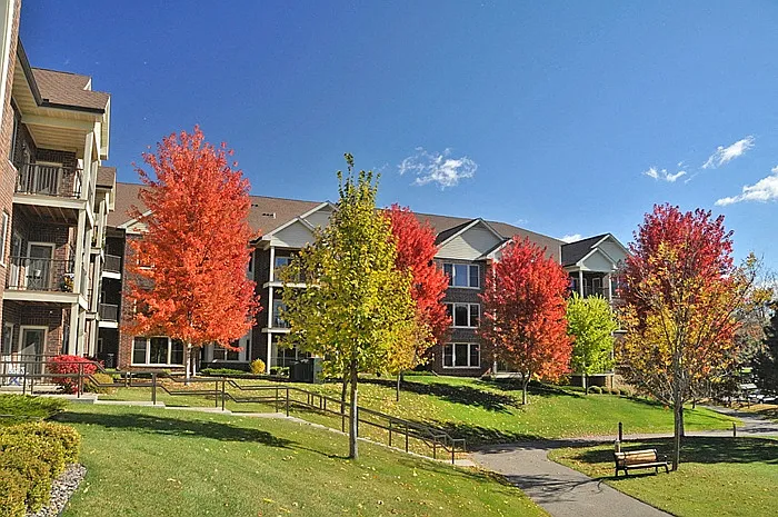 Laurel East End