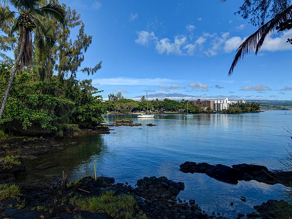 3rd image of 355 Kalanianaole Ave APT 119