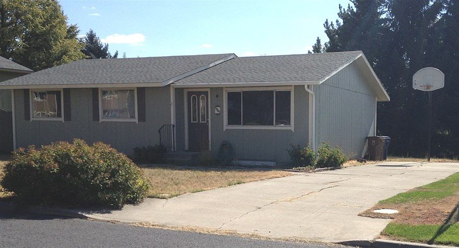 2nd image of 7727 N Brownsville Ct