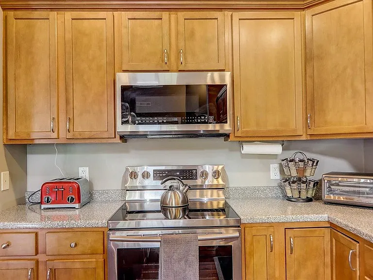11 Oakhaven Ter — Photo 23