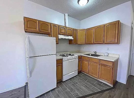 3rd image of 114-34 Farmers Blvd #2H