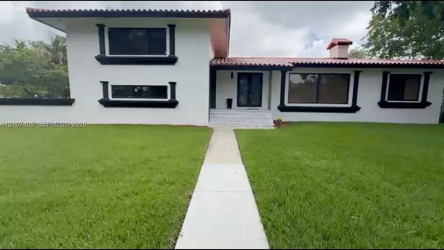 Biscayne Gardens Sec H Pa — Photo 1