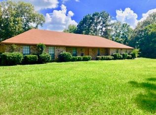 3665 Redwood Rd, Vicksburg, MS 39183