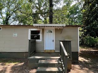 64 Iris Dr, Lagrange, GA 30241