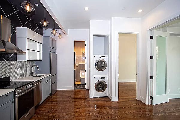 1st image of 88 Graham Ave #2B