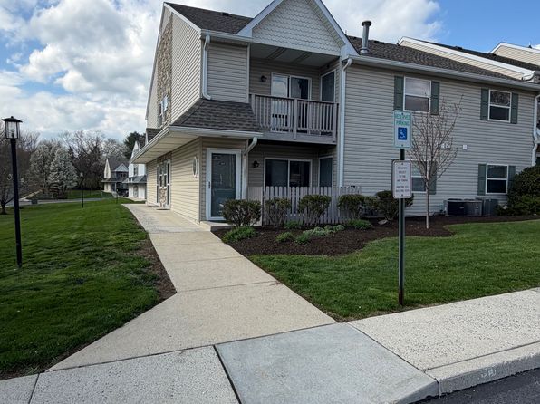 109 Horseshoe Dr