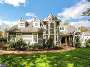 20 Baldwin St, Pennington, NJ 08534