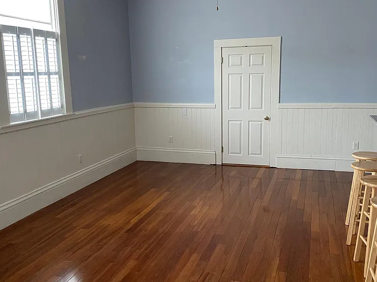 11-15 Bird St #5A — Photo 4