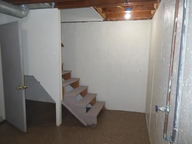 605 NE English Manor Dr #A — Photo 13