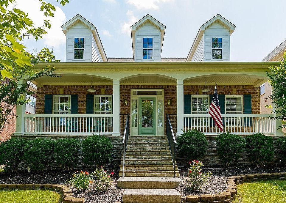 1st image of 3022 Oxford Glen Dr