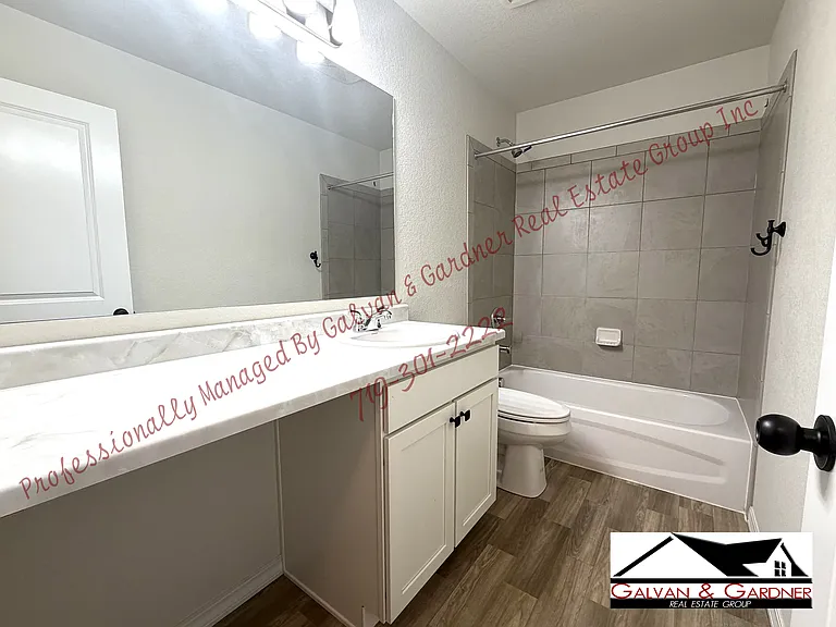 4352 Samaritan Loop — Photo 22