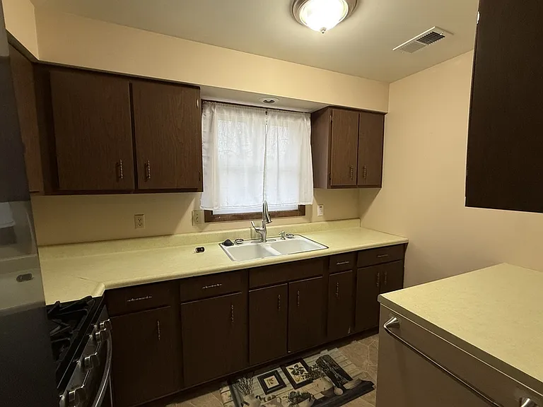 1309 Jefferson Ave #1309A — Photo 11