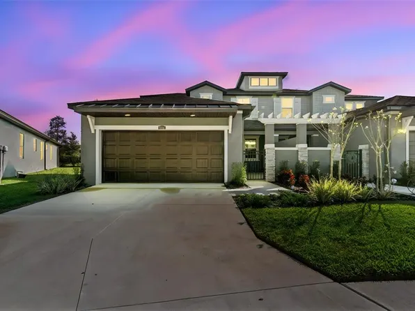 345 Villa Corte Dr, Lutz, FL 33549