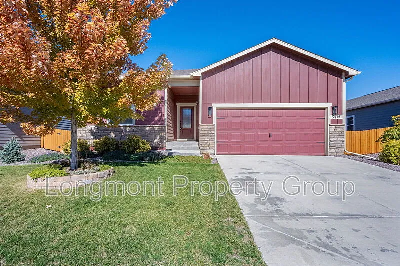 2115 Dexter St