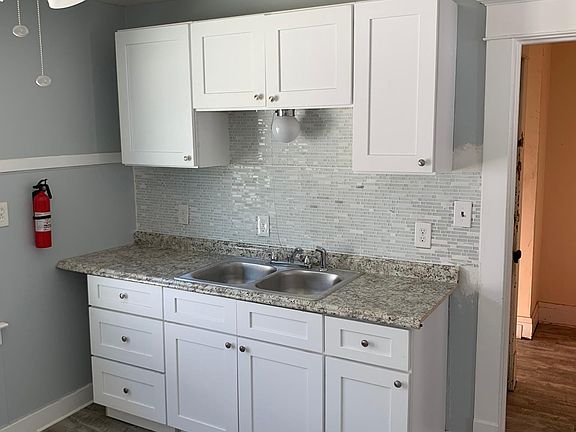 2nd image of 164 Chadduck Ave