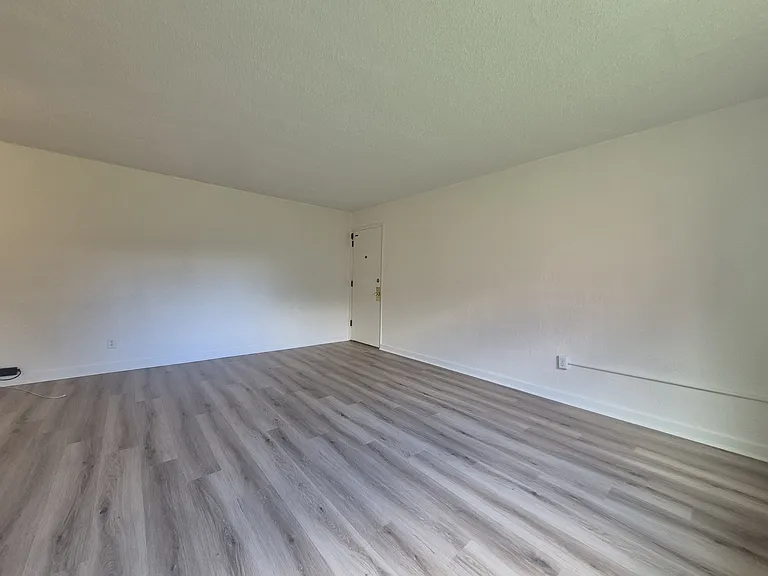 East Liberty Properties — Photo 14