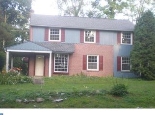 3026 Joshua Rd, Lafayette Hill, PA 19444