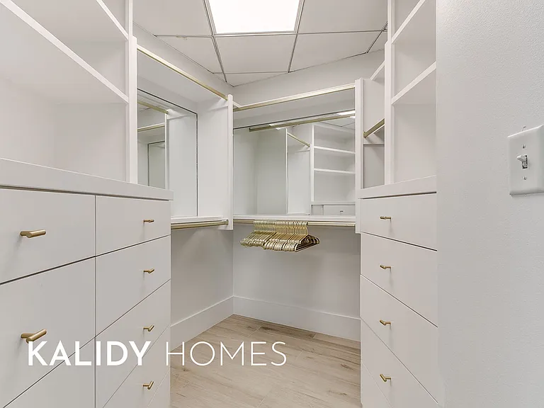 5900 Mosteller Driveunit 164founders Ter — Photo 55