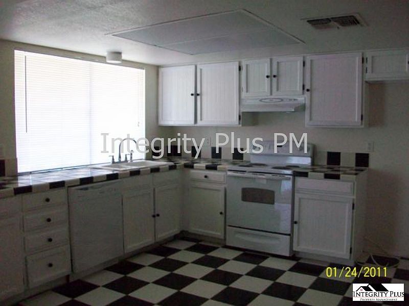 2nd image of 532 E Judi Dr