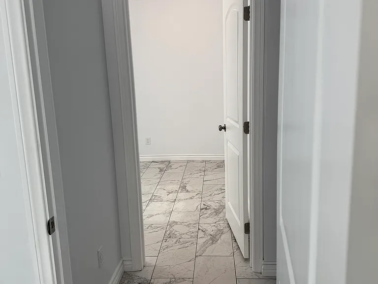 825 E Palmer St — Photo 5