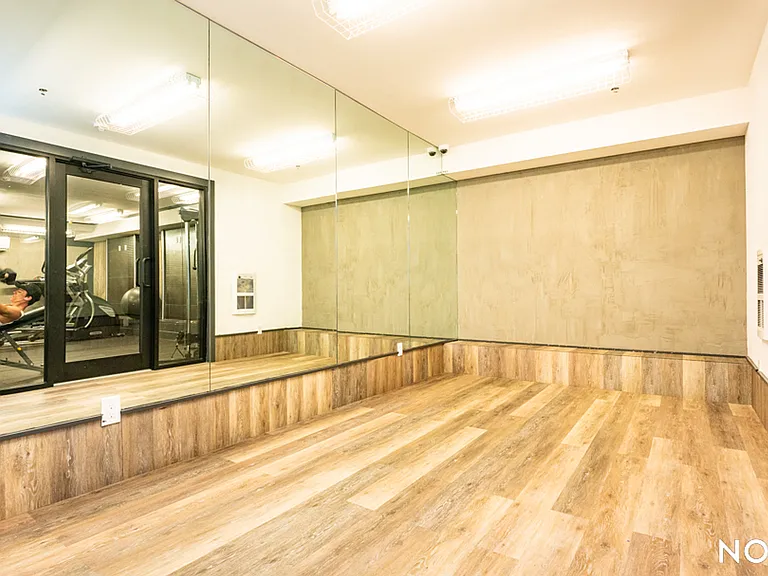 269 Meserole St #3B — Photo 16
