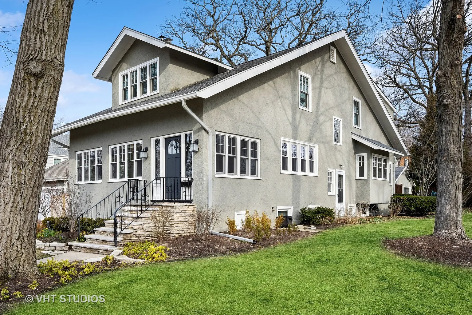 1271 Asbury Ave photo 1