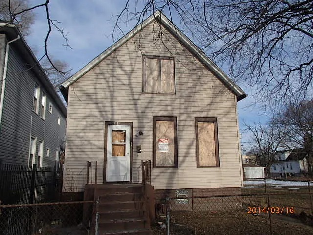 11519 S Wentworth Ave photo 1