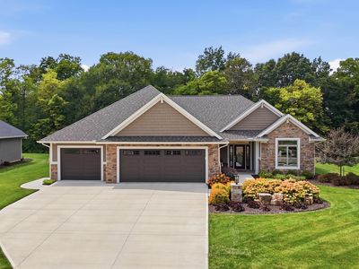16807 Feldspar Ln, Huntertown, IN, 46748
