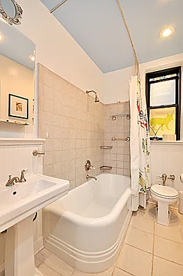 Sold by Trump International Realty | media 7