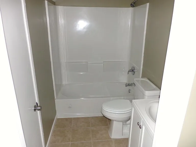 6654 Berthold Ave — Photo 2